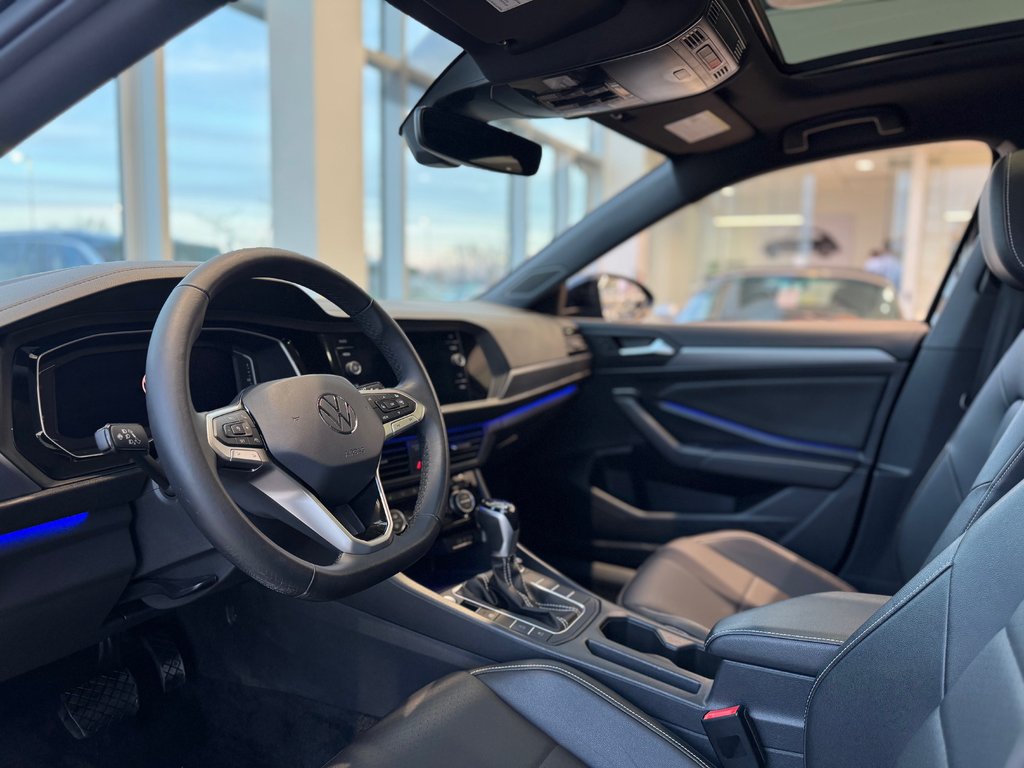 2022 Volkswagen Jetta Comfortline SPORT PACKAGE | TOIT | CARPLAY | CAM in Laval, Quebec - 12 - w1024h768px