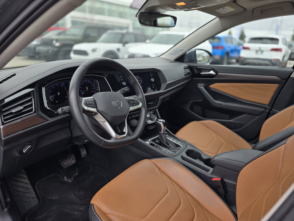 2022 Volkswagen Jetta Highline TOIT | CUIR | CARPLAY | NAV | DÉMARREUR in Laval, Quebec - 9 - w1024h768px