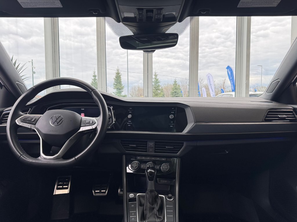 Volkswagen Jetta Comfortline SPORT PACK | TOIT | CARPLAY | CUIR 2024 à Laval, Québec - 11 - w1024h768px