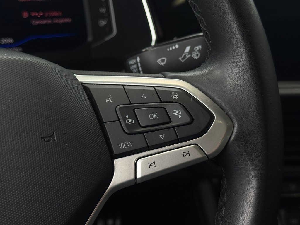 Volkswagen Jetta Comfortline SPORT PACK | TOIT | CARPLAY | CUIR 2024 à Laval, Québec - 15 - w1024h768px