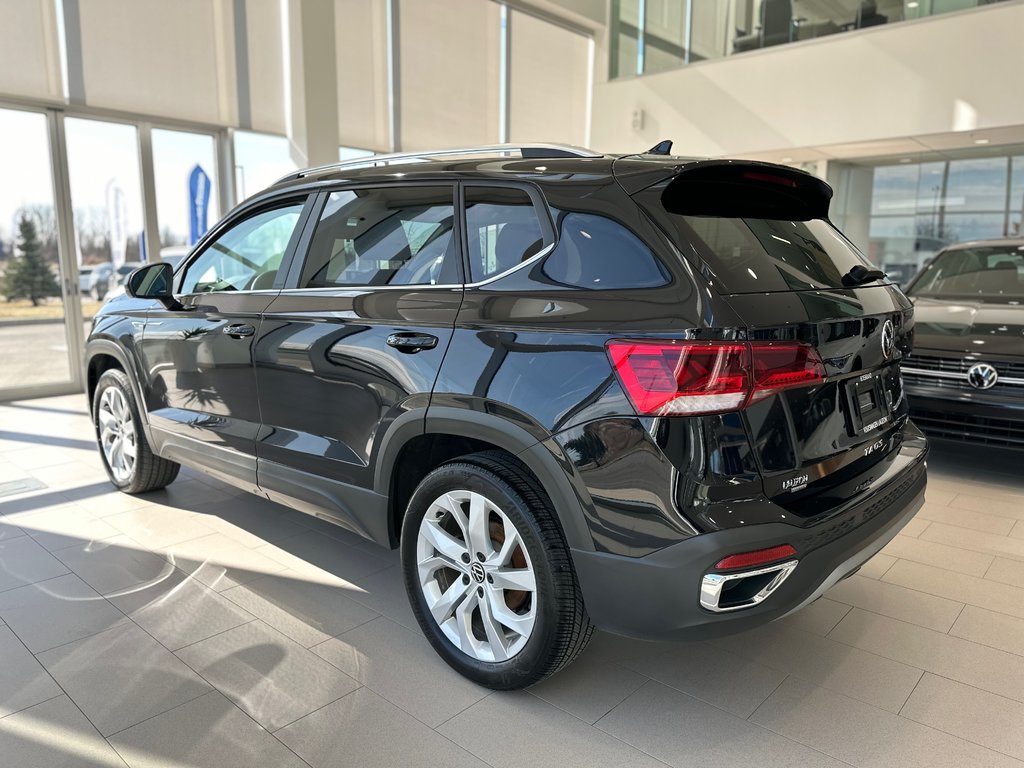 2022  Taos Comfortline AWD | TOIT PANO | CARPLAY | CAMÉRA +++ in Laval, Quebec - 18 - w1024h768px