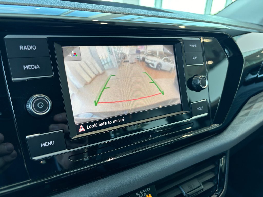 Volkswagen Taos Trendline 4MOTION | CAMÉRA | CARPLAY | BLUETOOTH 2022 à Laval, Québec - 15 - w1024h768px