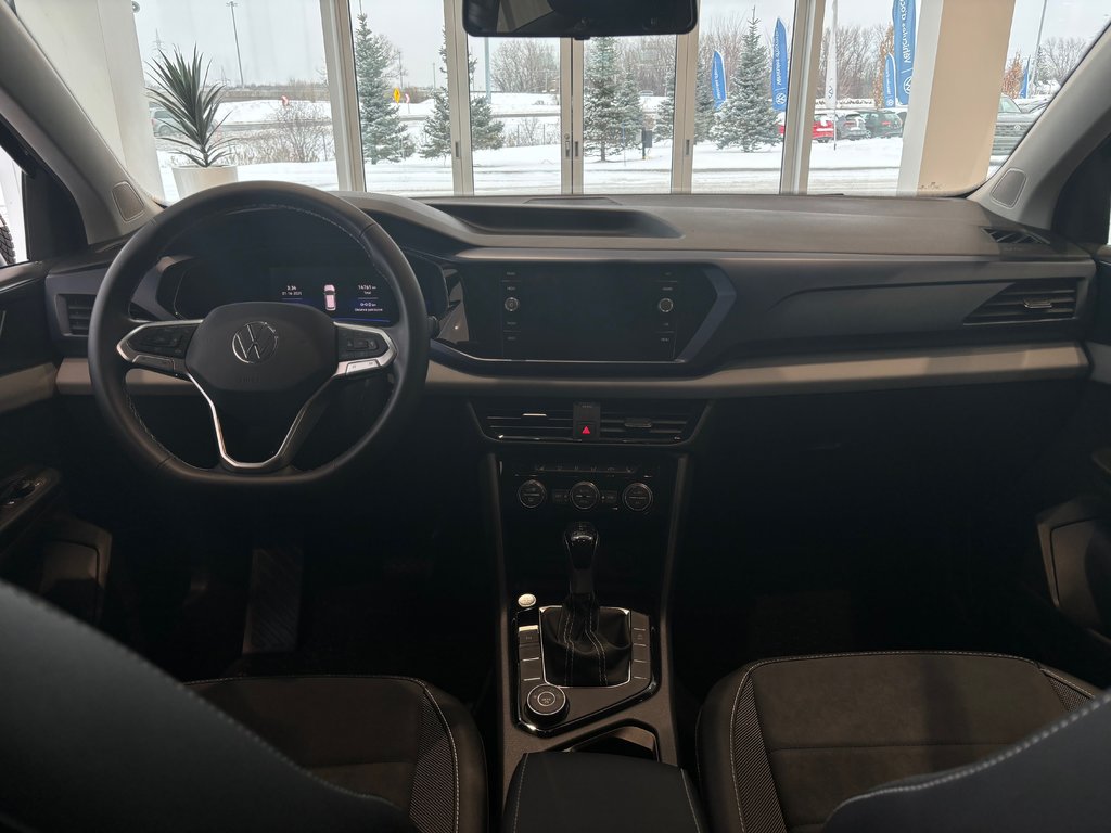 Volkswagen Taos Comfortline 4MOTION | CARPLAY | CAMÉRA | BAS KM!!! 2022 à Laval, Québec - 10 - w1024h768px