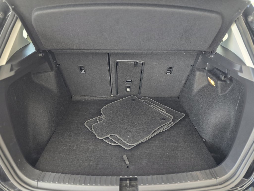 Volkswagen Taos Highline PANO | CUIR | CARPLAY | CAM | DÉMARREUR 2022 à Laval, Québec - 9 - w1024h768px