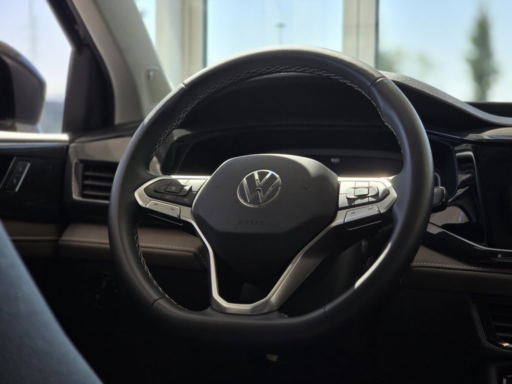 Volkswagen Taos Highline PANO | CUIR | CARPLAY | CAM | DÉMARREUR 2022 à Laval, Québec - 12 - w1024h768px