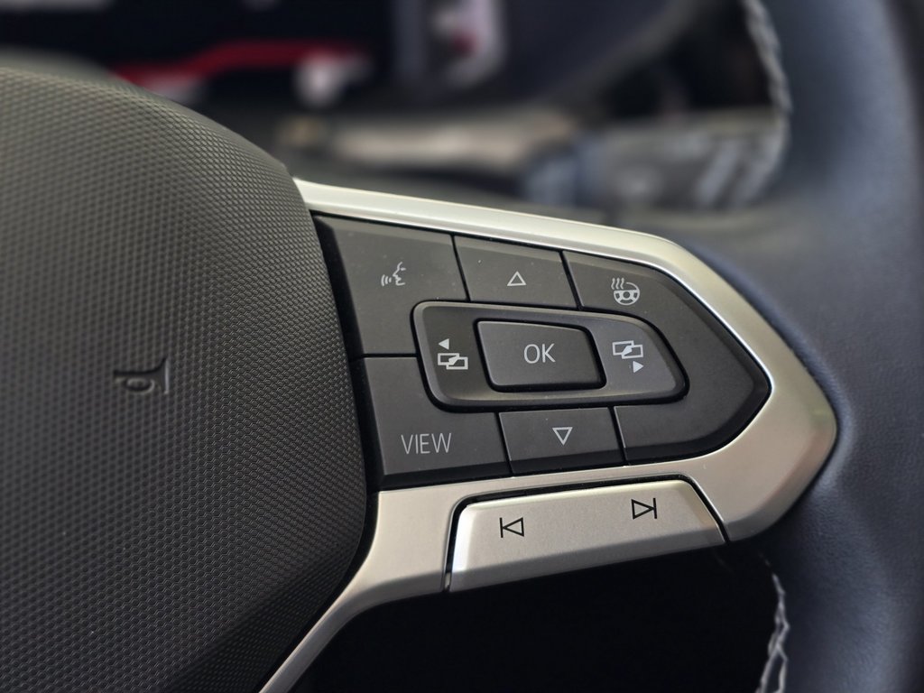 Volkswagen Taos Highline PANO | CUIR | CARPLAY | CAM | DÉMARREUR 2022 à Laval, Québec - 15 - w1024h768px