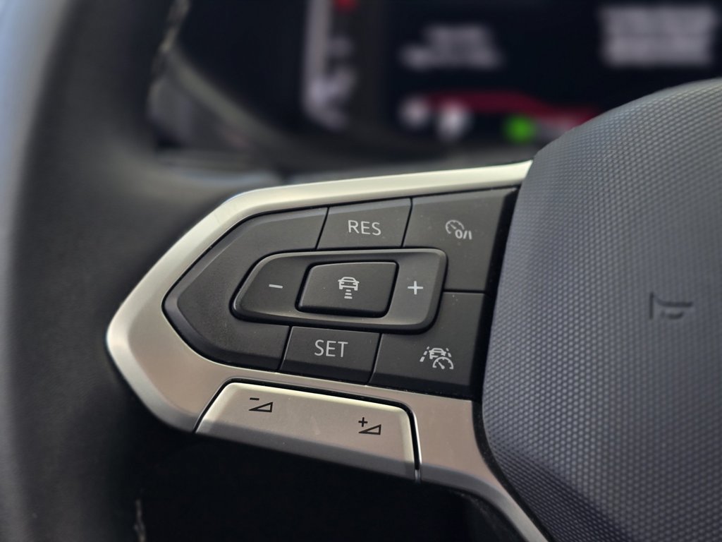 Volkswagen Taos Highline PANO | CUIR | CARPLAY | CAM | DÉMARREUR 2022 à Laval, Québec - 14 - w1024h768px
