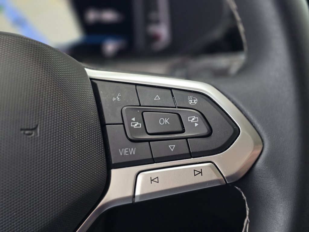 2022 Volkswagen Taos Highline PANO | CUIR | CARPLAY | DÉMARREUR |BAS KM in Laval, Quebec - 14 - w1024h768px