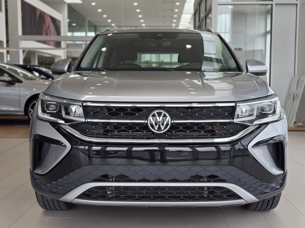 2022 Volkswagen Taos Highline PANO | CUIR | CARPLAY | DÉMARREUR |BAS KM in Laval, Quebec - 3 - w1024h768px