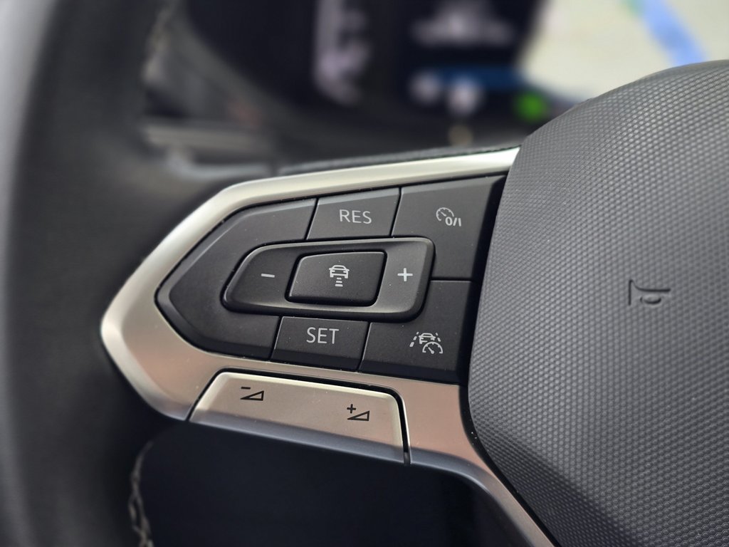 2022 Volkswagen Taos Highline PANO | CUIR | CARPLAY | DÉMARREUR |BAS KM in Laval, Quebec - 15 - w1024h768px