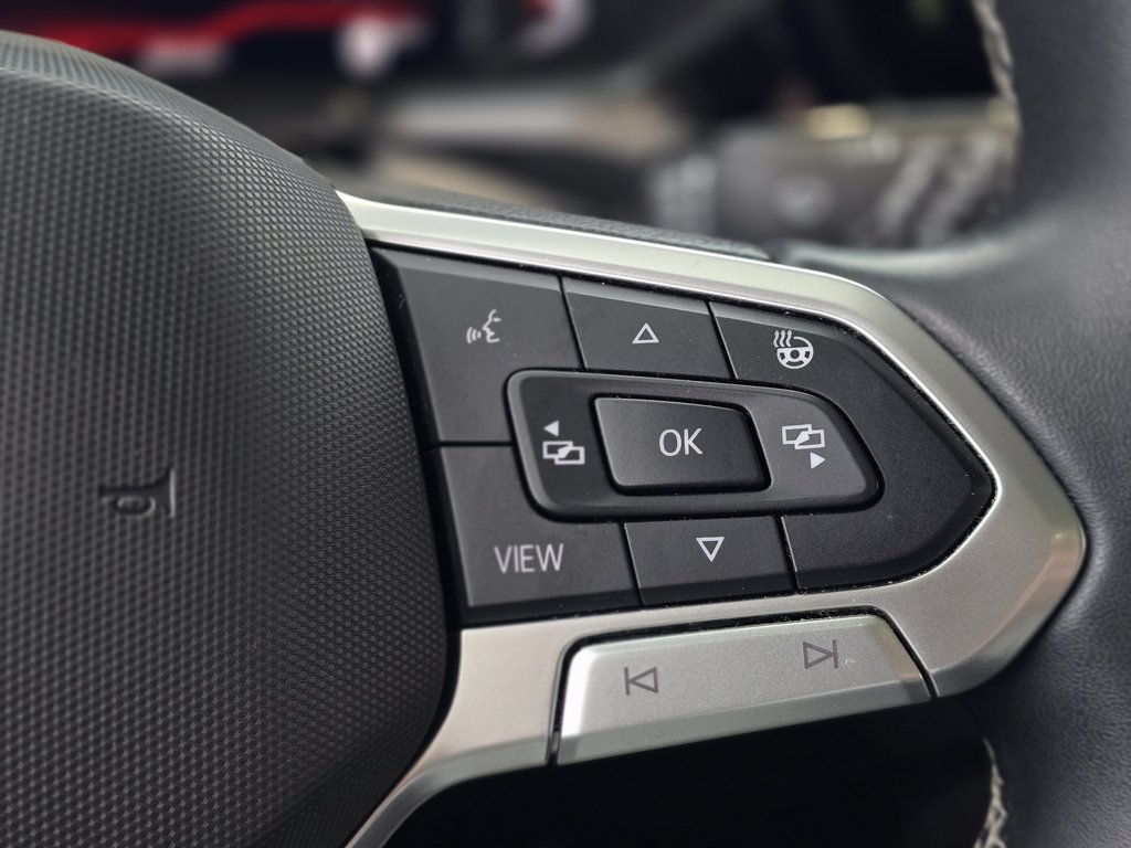 Volkswagen Taos Highline | DÉMARREUR | PANO | CUIR | CARPLAY | AWD 2022 à Laval, Québec - 15 - w1024h768px