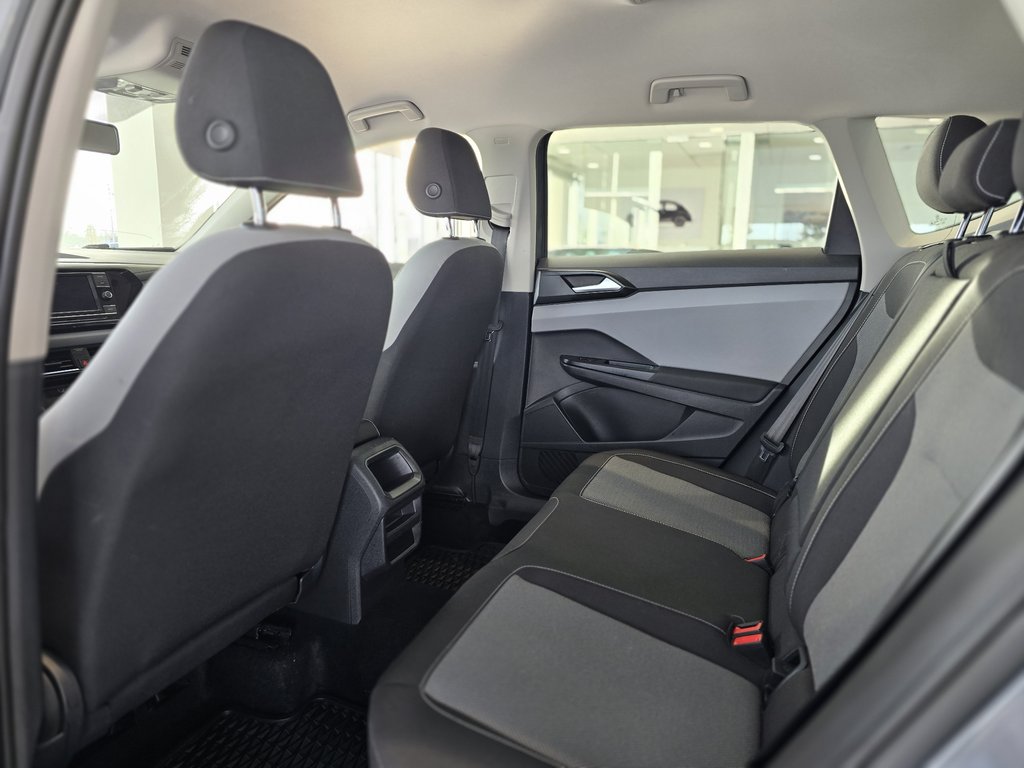 Volkswagen Taos Trendline | BAS KM | 4MOTION | CARPLAY | CAMÉRA | 2022 à Laval, Québec - 10 - w1024h768px