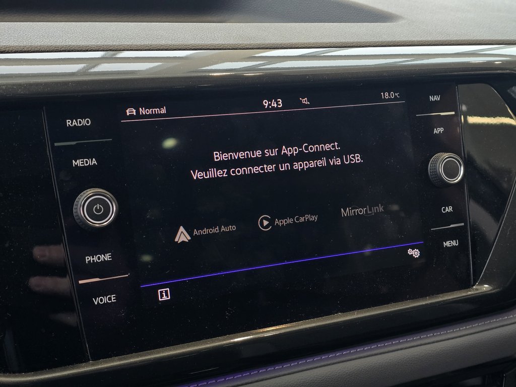 Volkswagen Taos Highline | BAS KM | DÉMARREUR | PANO | CUIR | AWD 2022 à Laval, Québec - 16 - w1024h768px