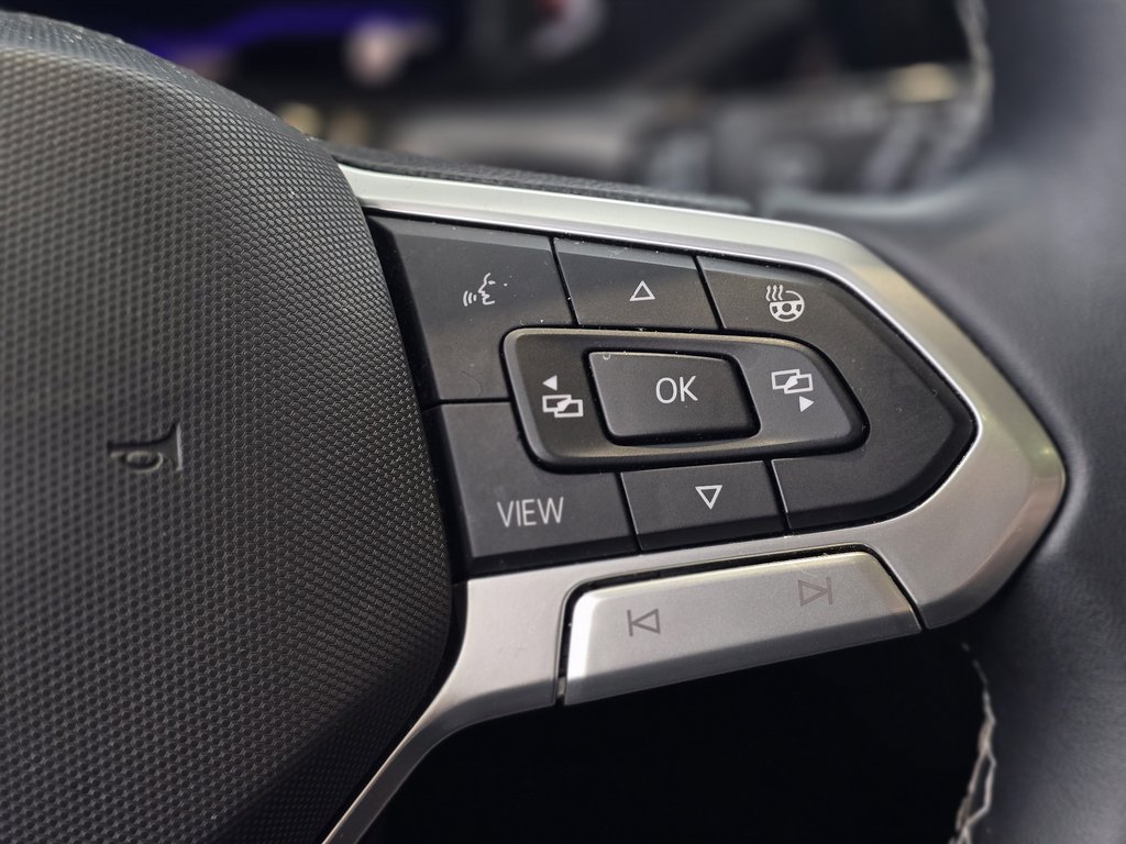 Volkswagen Taos Highline | BAS KM | DÉMARREUR | PANO | CUIR | AWD 2022 à Laval, Québec - 13 - w1024h768px