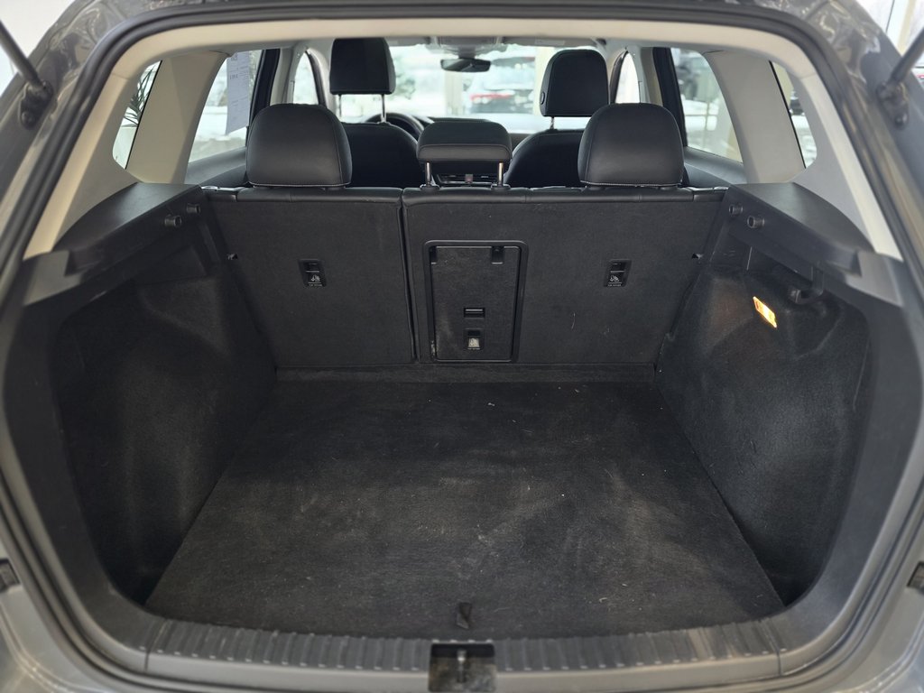 Volkswagen Taos Highline | BAS KM | DÉMARREUR | PANO | CUIR | AWD 2022 à Laval, Québec - 7 - w1024h768px