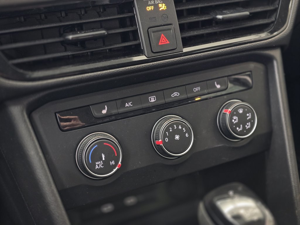 2022 Volkswagen Taos Trendline | BAS KM | 4MOTION | CARPLAY | CAMÉRA | in Laval, Quebec - 16 - w1024h768px