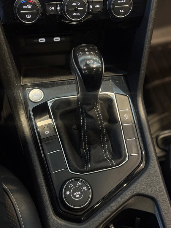 2022 Volkswagen Taos Highline DÉMARREUR | PANO | CUIR | NAV | CAMÉRA in Laval, Quebec - 16 - w1024h768px