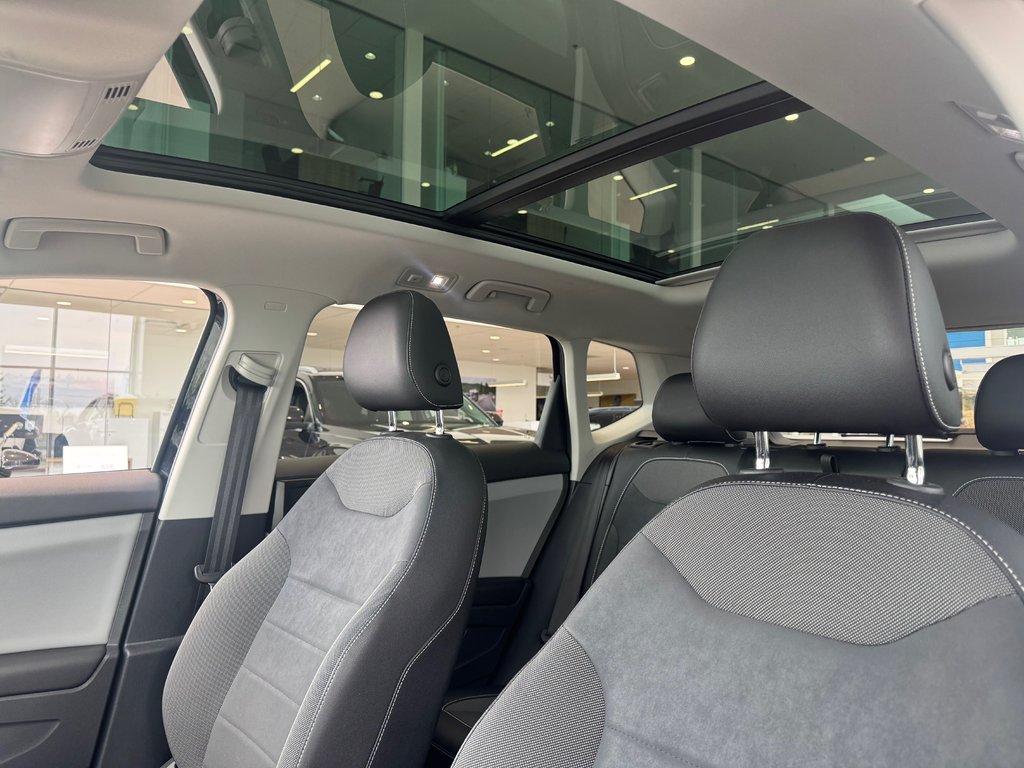 2022 Volkswagen Taos Comfortline | TOIT PANO | CAMÉRA | CARPLAY I +++ in Laval, Quebec - 20 - w1024h768px