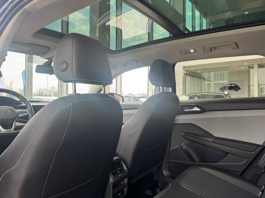 2022 Volkswagen Taos Comfortline | TOIT PANO | CAMÉRA | CARPLAY I +++ in Laval, Quebec - 10 - w1024h768px