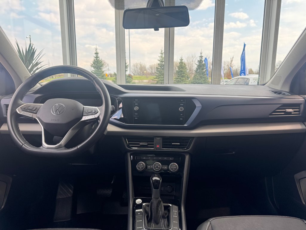 2022 Volkswagen Taos Comfortline | TOIT PANO | CAMÉRA | CARPLAY I +++ in Laval, Quebec - 11 - w1024h768px