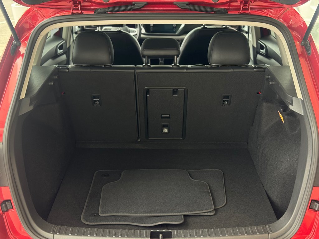 2022 Volkswagen Taos Highline | DÉMARREUR | PANO | CUIR | CARPLAY | +++ in Laval, Quebec - 9 - w1024h768px