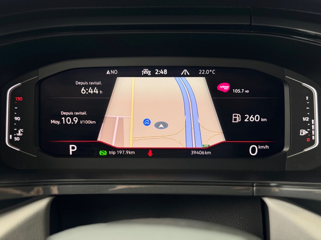 2022 Volkswagen Taos Highline | DÉMARREUR | PANO | CUIR | CARPLAY | +++ in Laval, Quebec - 13 - w1024h768px