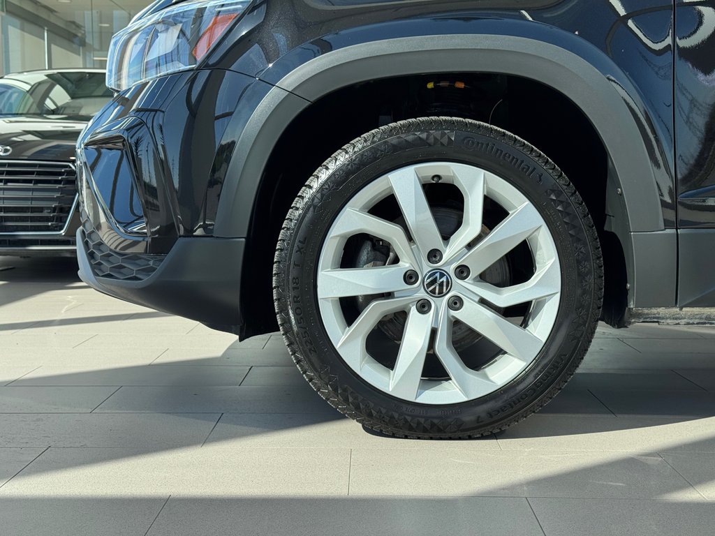 2022 Volkswagen Taos Comfortline AWD | TOIT PANO | CAMÉRA | CARPLAY +++ in Laval, Quebec - 4 - w1024h768px