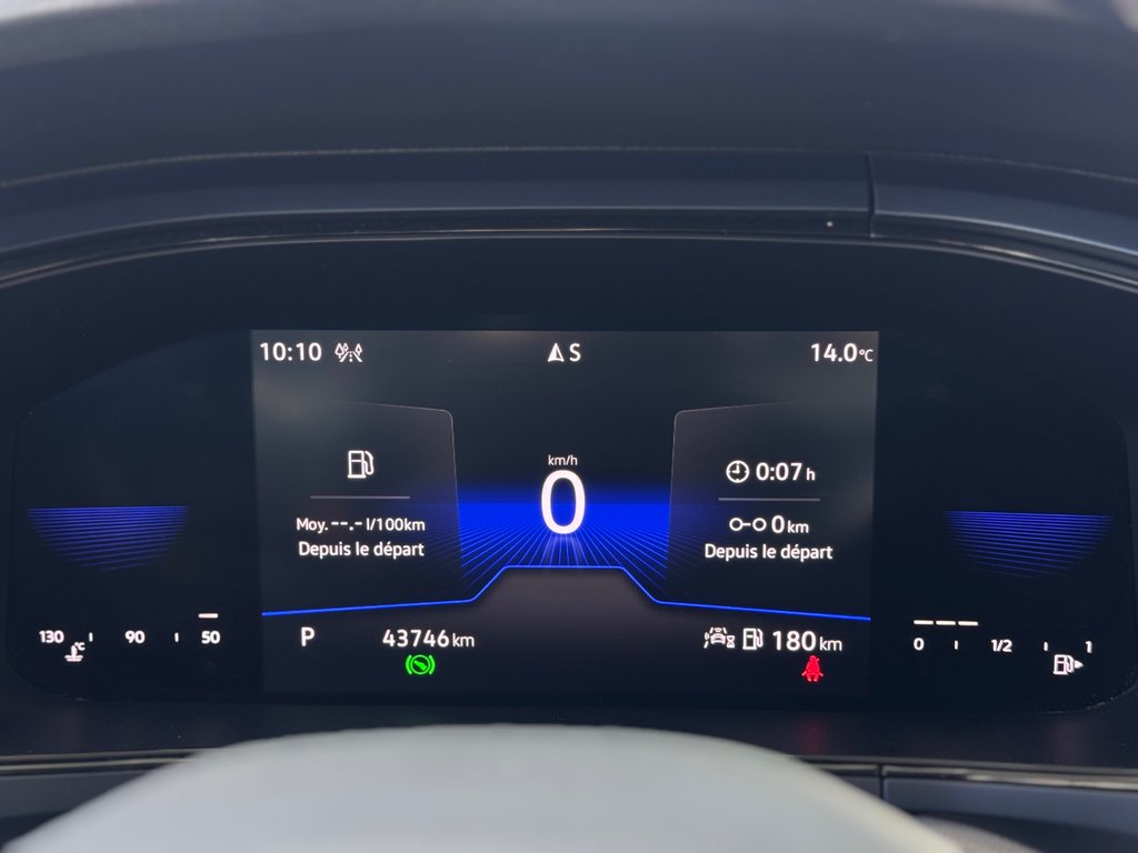 2022 Volkswagen Taos Comfortline AWD | TOIT PANO | CAMÉRA | CARPLAY +++ in Laval, Quebec - 13 - w1024h768px