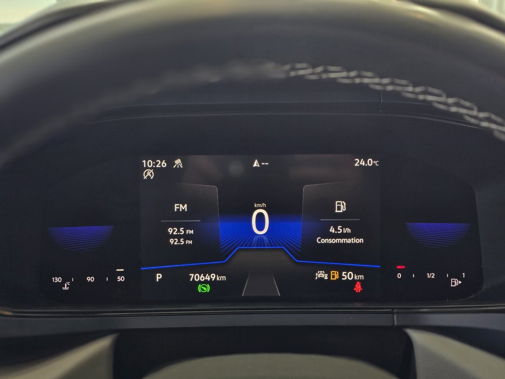 2023 Volkswagen Taos Comfortline AWD | TOIT PANO | CAM | CARPLAY | +++ in Laval, Quebec - 13 - w1024h768px