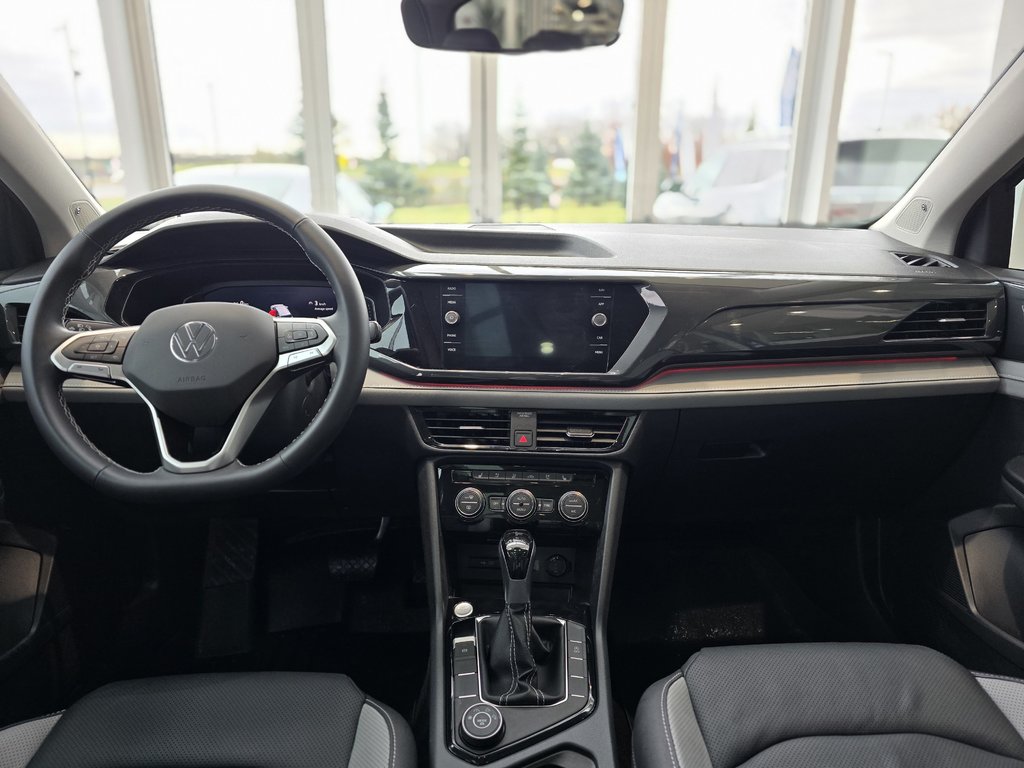 Volkswagen Taos Highline TOIT PANO | CUIR | NAV | CARPLAY | AWD 2024 à Laval, Québec - 11 - w1024h768px