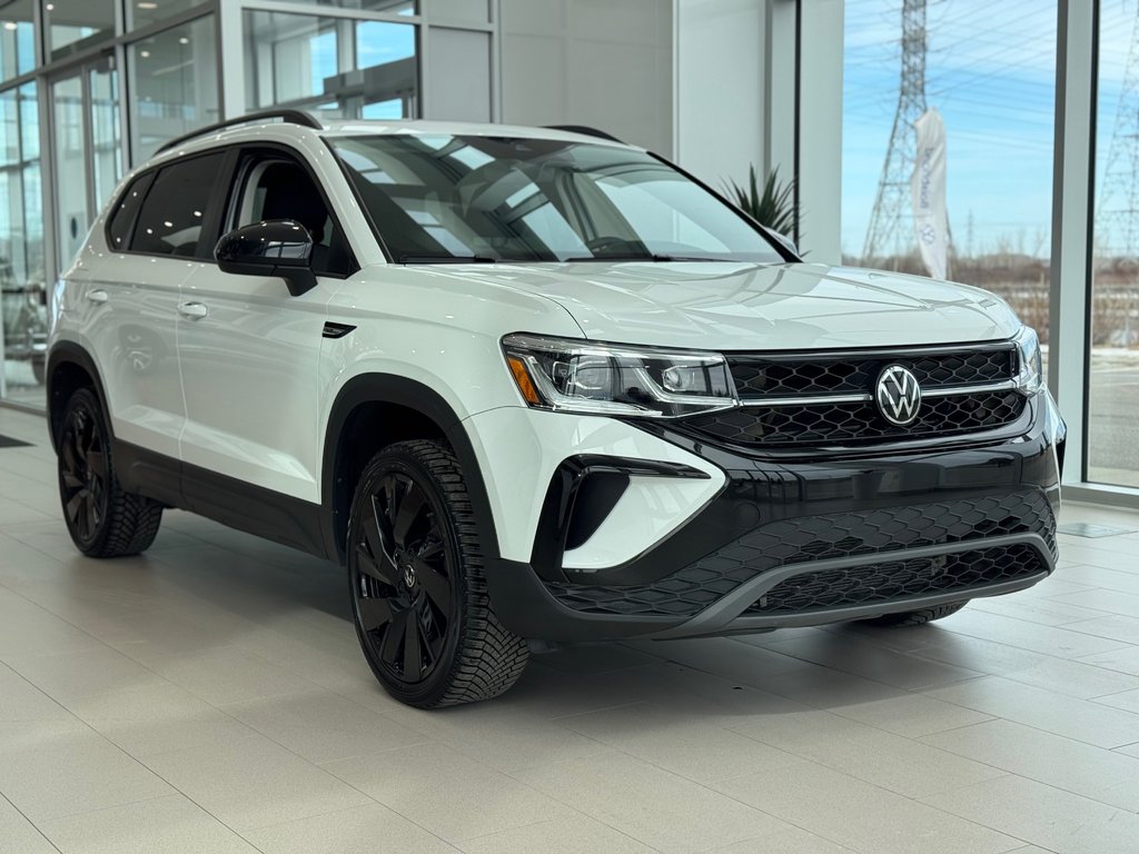 2024 Volkswagen Taos Comfortline Black Edition TOIT PANO | CARPLAY +++ in Laval, Quebec - 1 - w1024h768px
