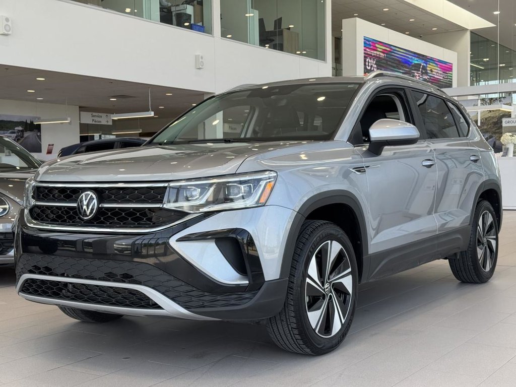 Volkswagen Taos Highline 4MOTION | DÉMARREUR | TOIT PANO | CUIR | CARPLAY +++ 2024 à Laval, Québec - 4 - w1024h768px