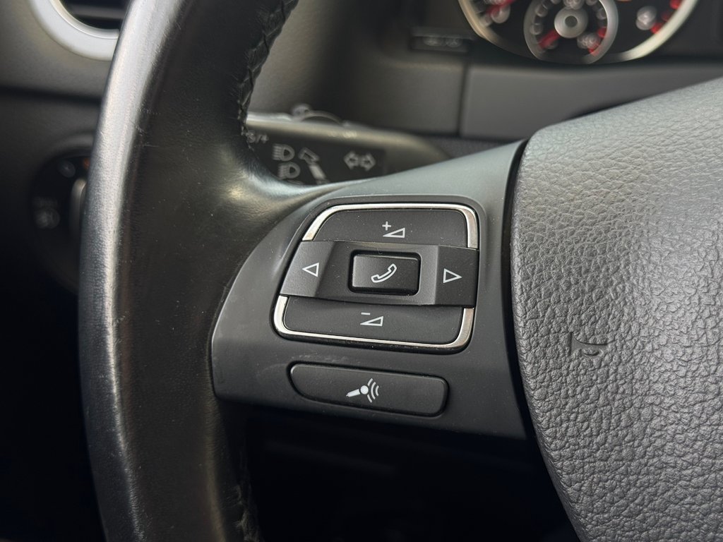 Volkswagen Tiguan Highline BAS KM | TOIT PANO | CUIR | NAV | AWD +++ 2015 à Laval, Québec - 14 - w1024h768px