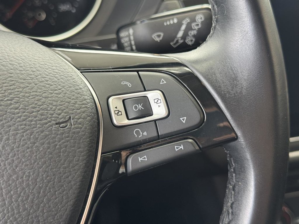 Volkswagen Tiguan Trendline 4MOTION | BAS KM | CARPLAY | CAMÉRA +++ 2018 à Laval, Québec - 15 - w1024h768px