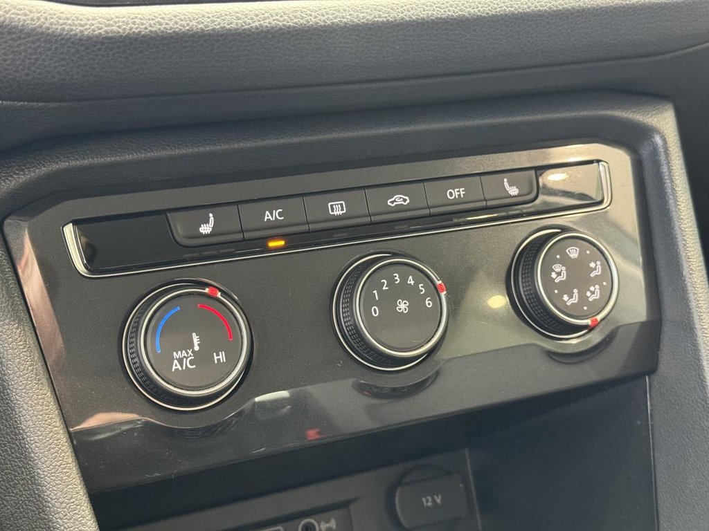 Volkswagen Tiguan Trendline 4MOTION | BAS KM | CARPLAY | CAMÉRA +++ 2018 à Laval, Québec - 17 - w1024h768px