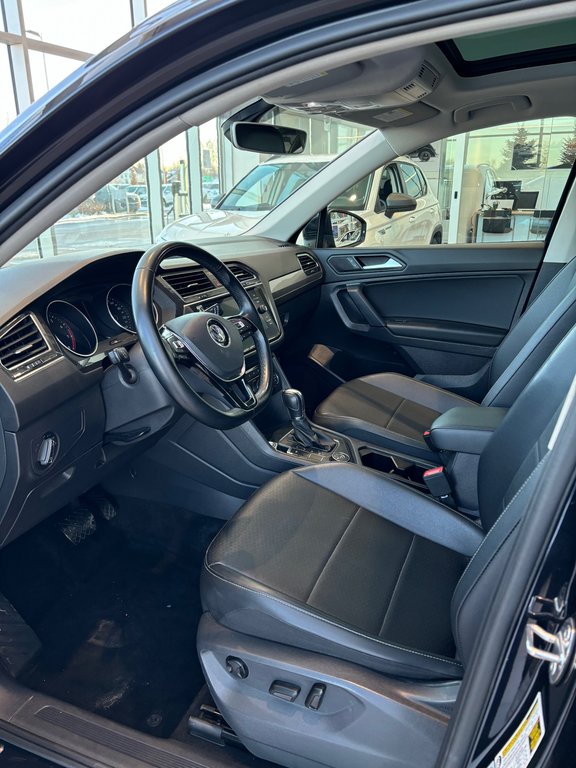 Volkswagen Tiguan Comfortline BAS KM | TOIT PANO | CUIR | CARPLAY 2019 à Laval, Québec - 10 - w1024h768px