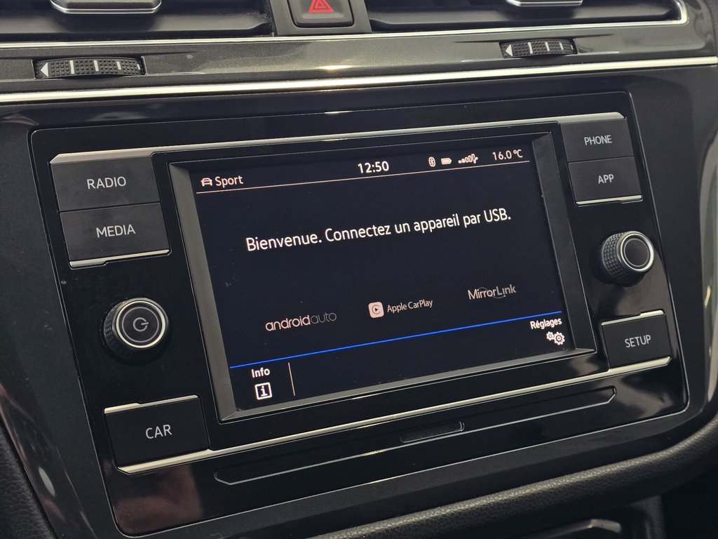 2019 Volkswagen Tiguan Trendline BAS KM | 7 PASSAGERS | AWD | CARPLAY | + in Laval, Quebec - 19 - w1024h768px