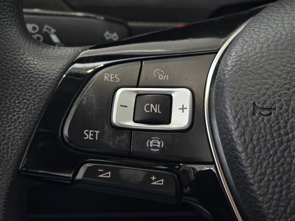 2019 Volkswagen Tiguan Trendline BAS KM | 7 PASSAGERS | AWD | CARPLAY | + in Laval, Quebec - 15 - w1024h768px