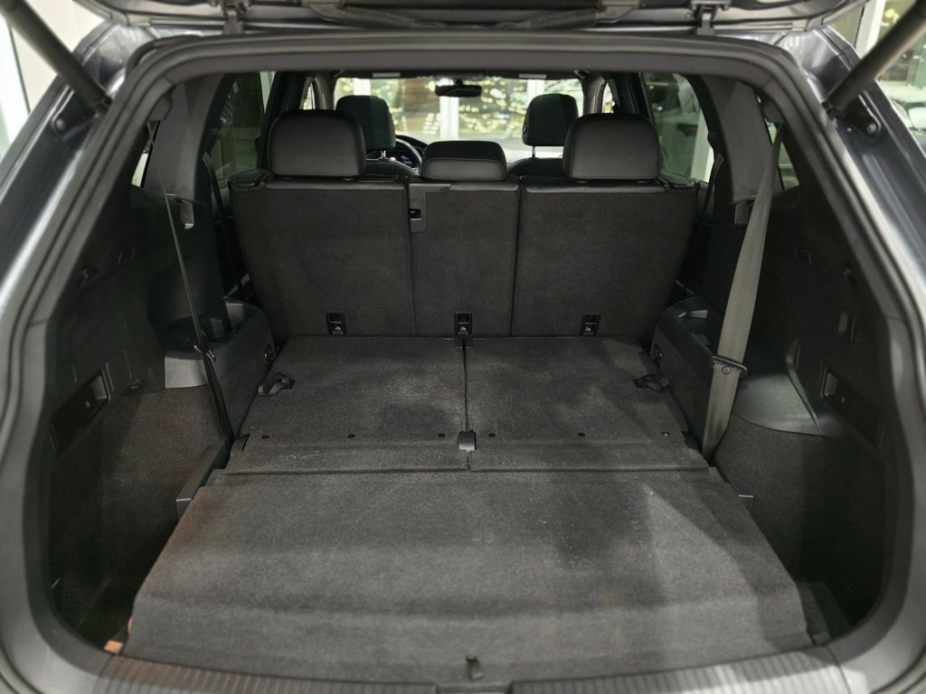 2019 Volkswagen Tiguan Highline R-LINE 7 PASSAGERS | BAS KM | NAV | CUIR in Laval, Quebec - 8 - w1024h768px