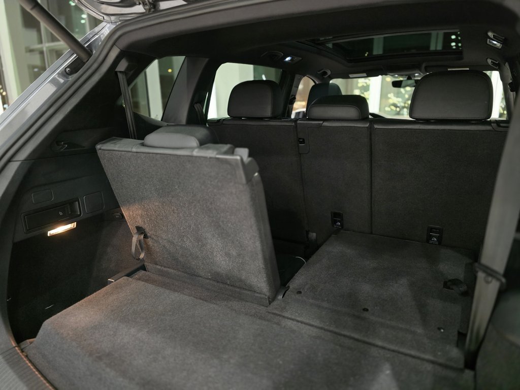 2019 Volkswagen Tiguan Highline R-LINE 7 PASSAGERS | BAS KM | NAV | CUIR in Laval, Quebec - 9 - w1024h768px