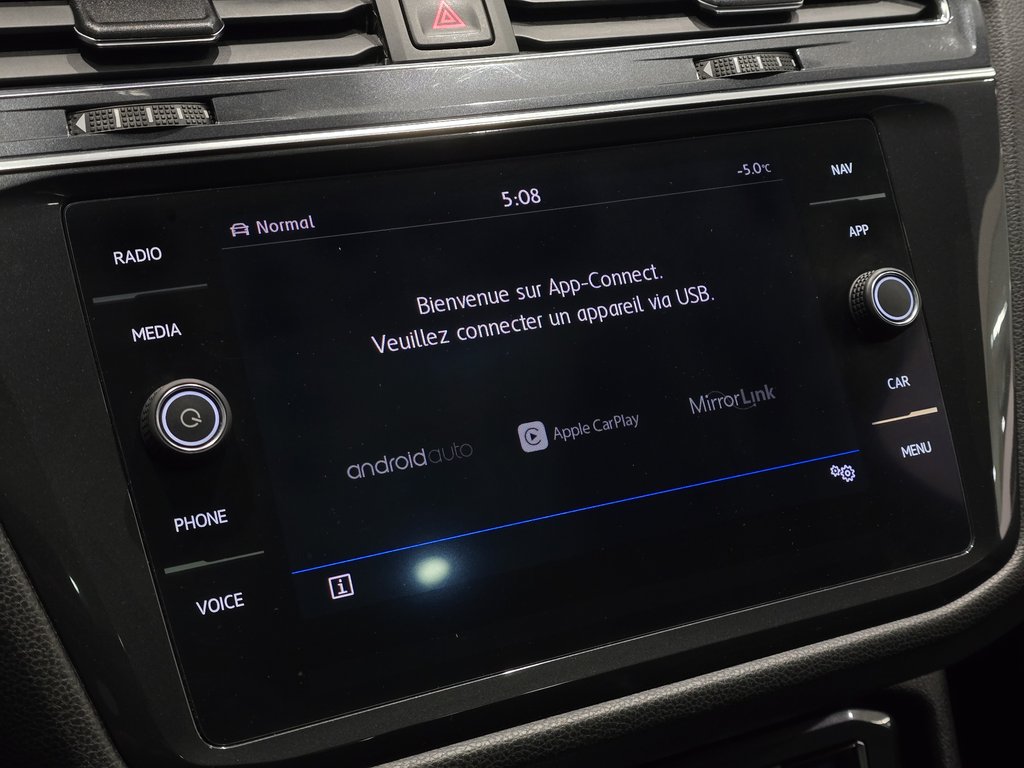 2019 Volkswagen Tiguan Highline R-LINE 7 PASSAGERS | BAS KM | NAV | CUIR in Laval, Quebec - 18 - w1024h768px