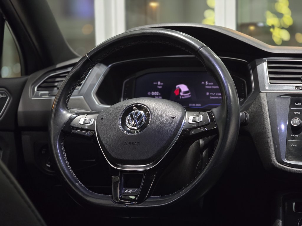 2019 Volkswagen Tiguan Highline R-LINE 7 PASSAGERS | BAS KM | NAV | CUIR in Laval, Quebec - 12 - w1024h768px