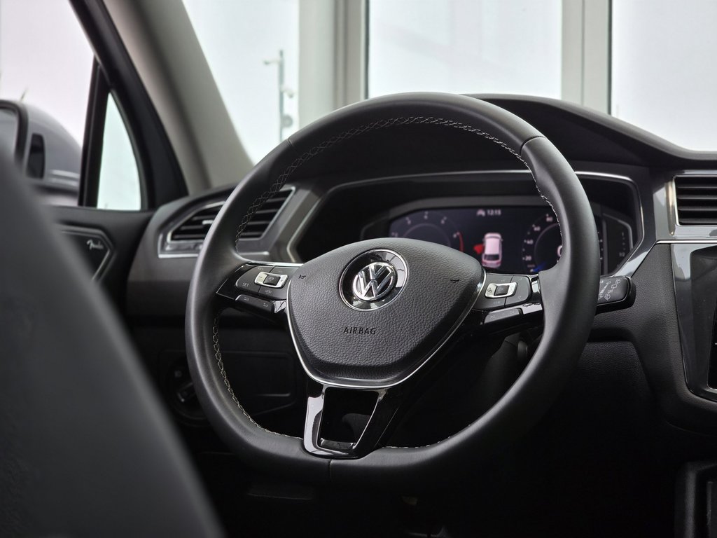 2021 Volkswagen Tiguan Highline PANO | CUIR | NAV | CARPLAY | BAS KM in Laval, Quebec - 12 - w1024h768px
