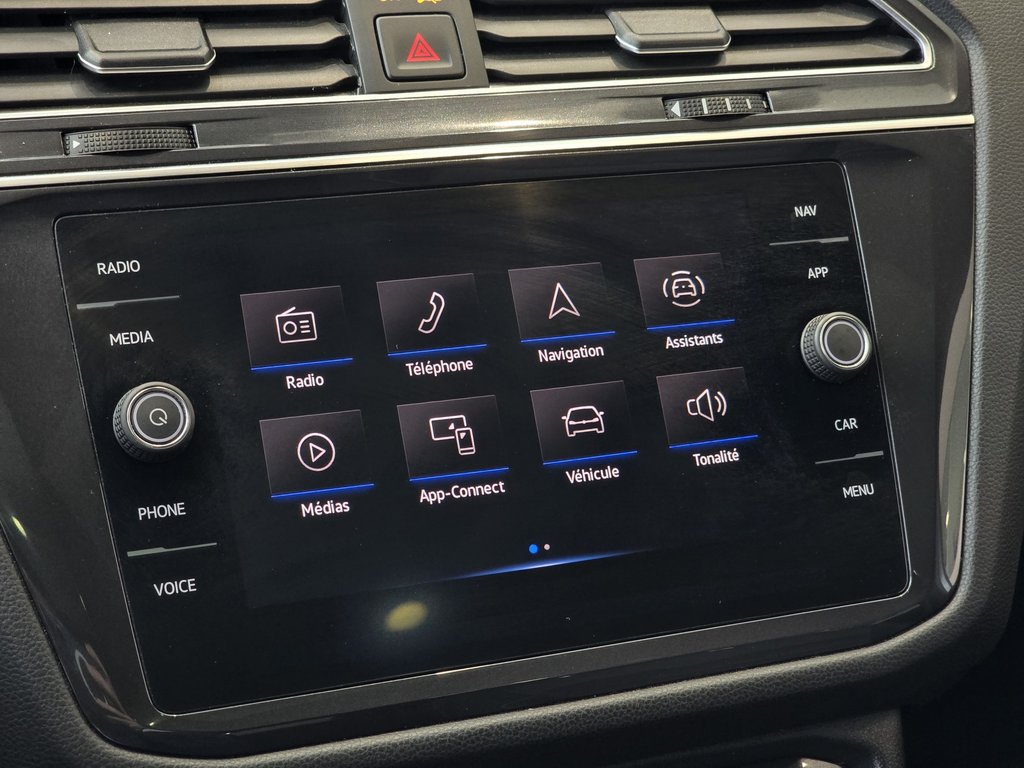 2021 Volkswagen Tiguan Highline R-LINE | PANO | CUIR | NAV | DÉMARREUR in Laval, Quebec - 18 - w1024h768px