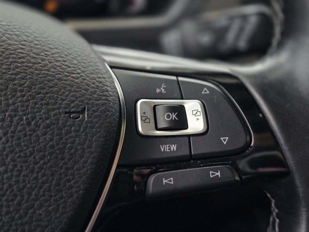 2021 Volkswagen Tiguan Highline R-LINE | PANO | CUIR | NAV | DÉMARREUR in Laval, Quebec - 15 - w1024h768px