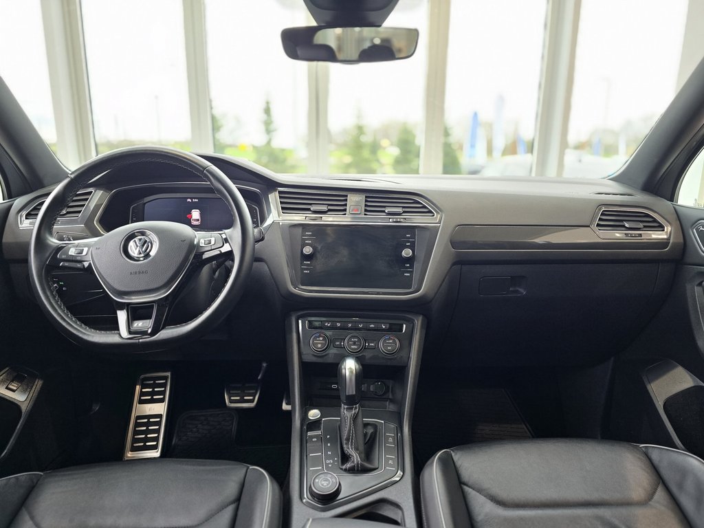 2021 Volkswagen Tiguan Highline R-LINE | PANO | CUIR | NAV | DÉMARREUR in Laval, Quebec - 11 - w1024h768px