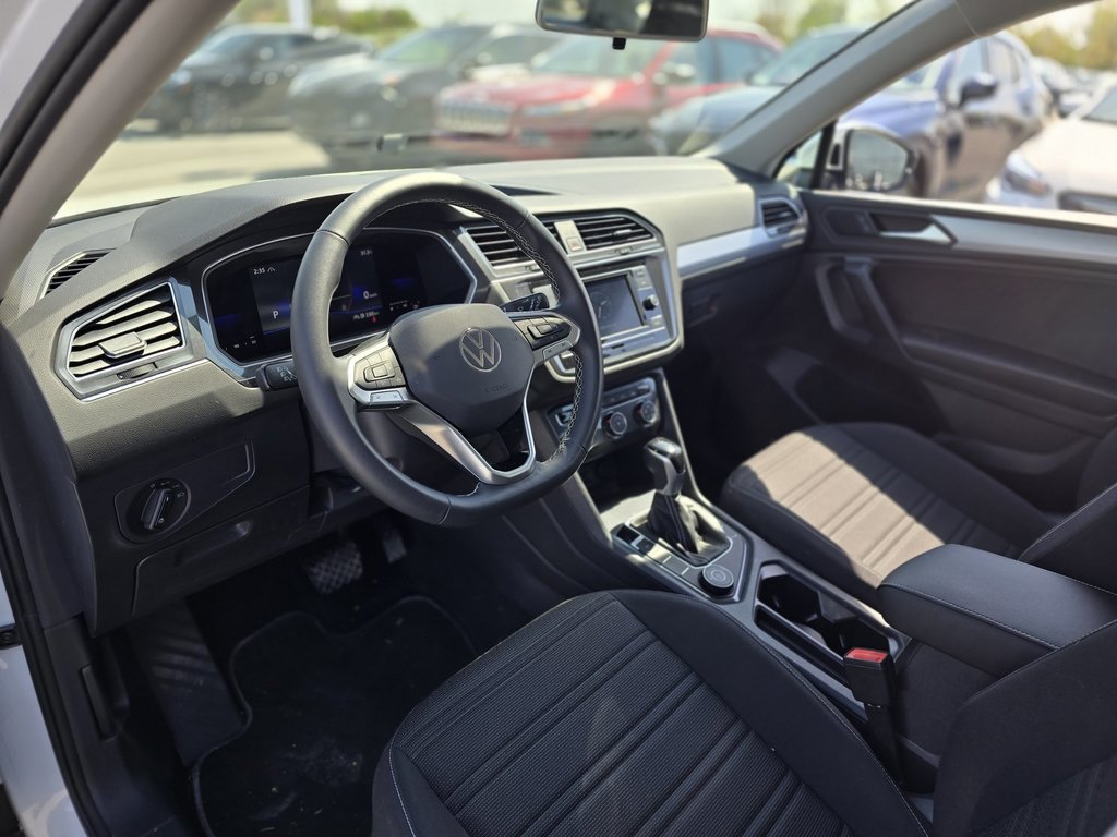 2022 Volkswagen Tiguan Trendline 4MOTION | CARPLAY | CAMÉRA | BAS KM !! in Laval, Quebec - 9 - w1024h768px