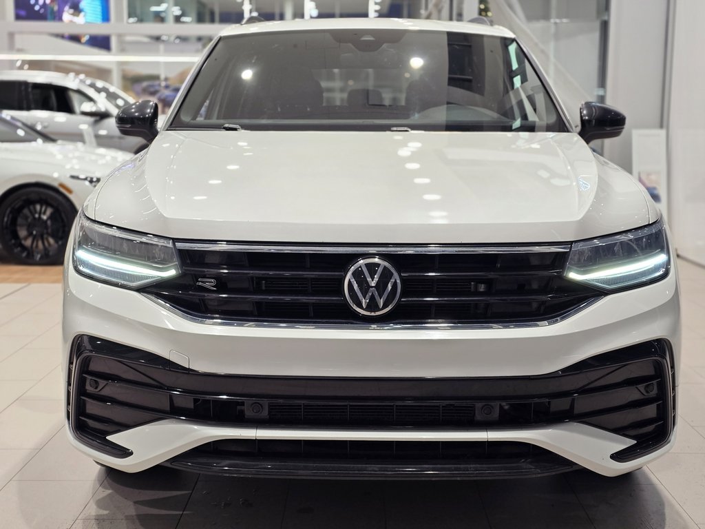 Volkswagen Tiguan Comfortline R-LINE | BLACK PACK | TOIT PANO | CUIR 2022 à Laval, Québec - 3 - w1024h768px