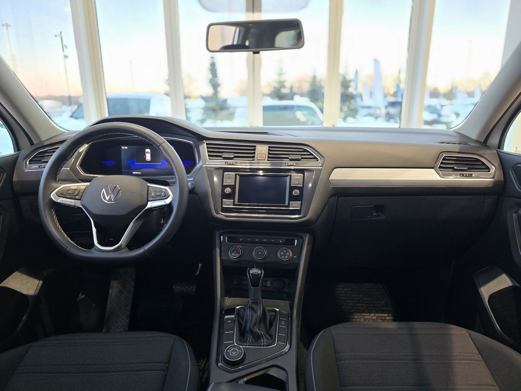 Volkswagen Tiguan Trendline 4MOTION | CARPLAY | BAS KM | BLUETOOTH 2022 à Laval, Québec - 11 - w1024h768px