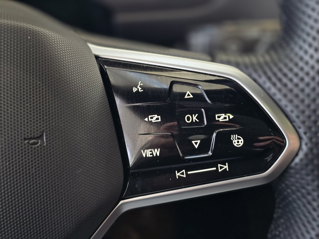 Volkswagen Tiguan Highline R-Line TOIT PANO | CUIR | NAV | CARPLAY 2022 à Laval, Québec - 16 - w1024h768px